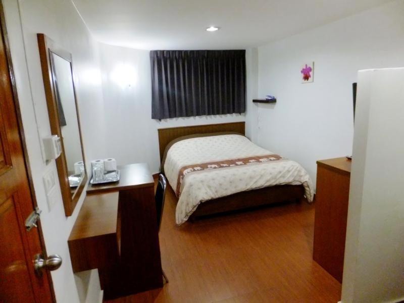 Orchid Inn Bangkok Dış mekan fotoğraf